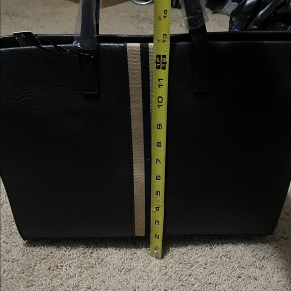 Purse - Picture 3 of 6